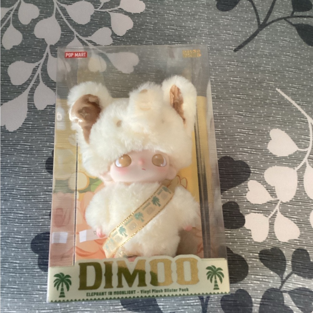 POP MART DIMOO Elephant in Moonlight Vinyl Plush Blister Pack NIB